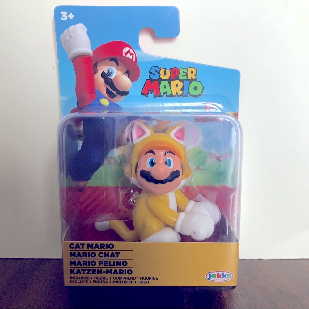 Jakks Pacific Super Mario - Cat Mario - 2.5" Action Figure Brand New In Box